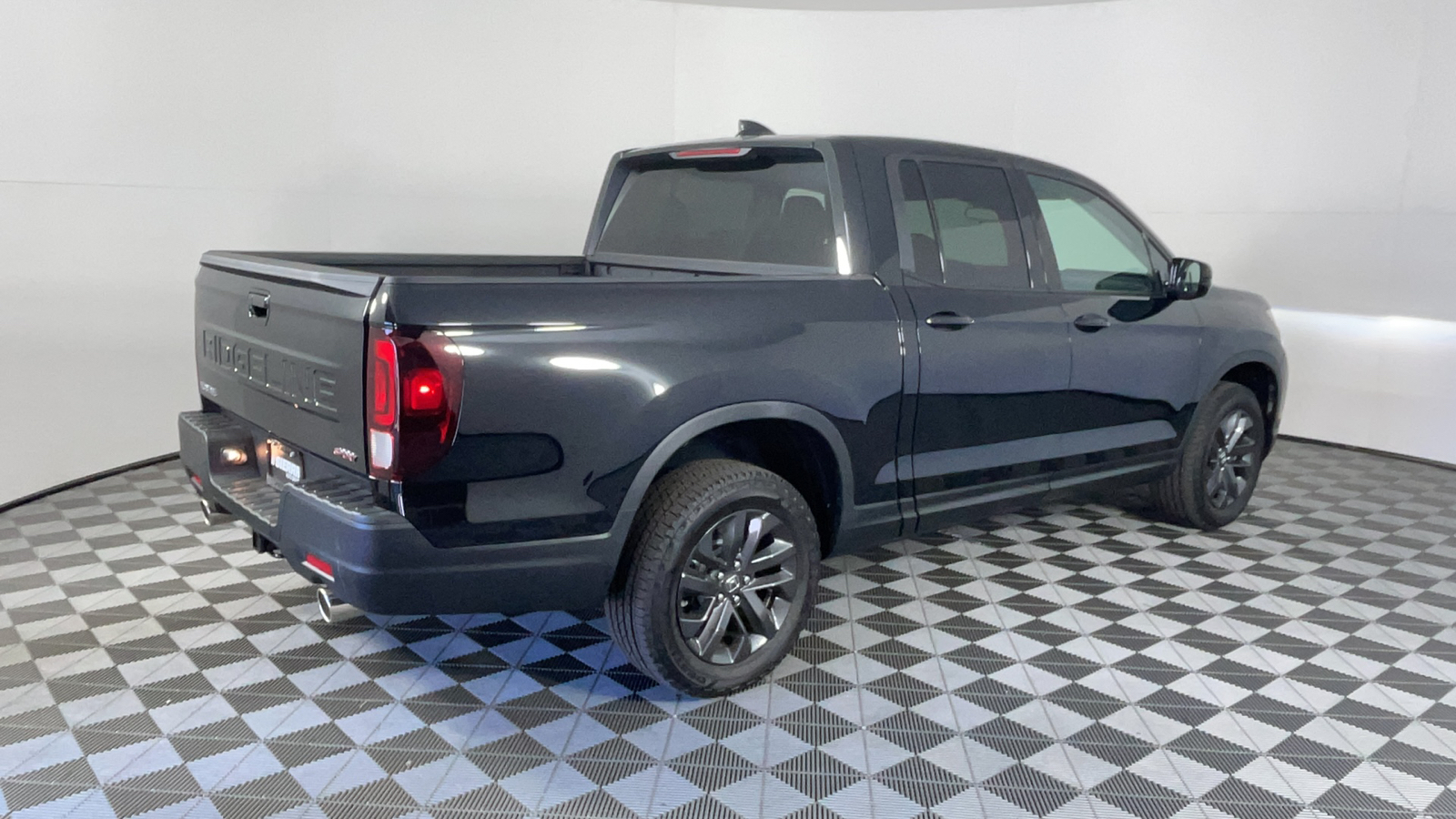 2024 Honda Ridgeline Sport 4