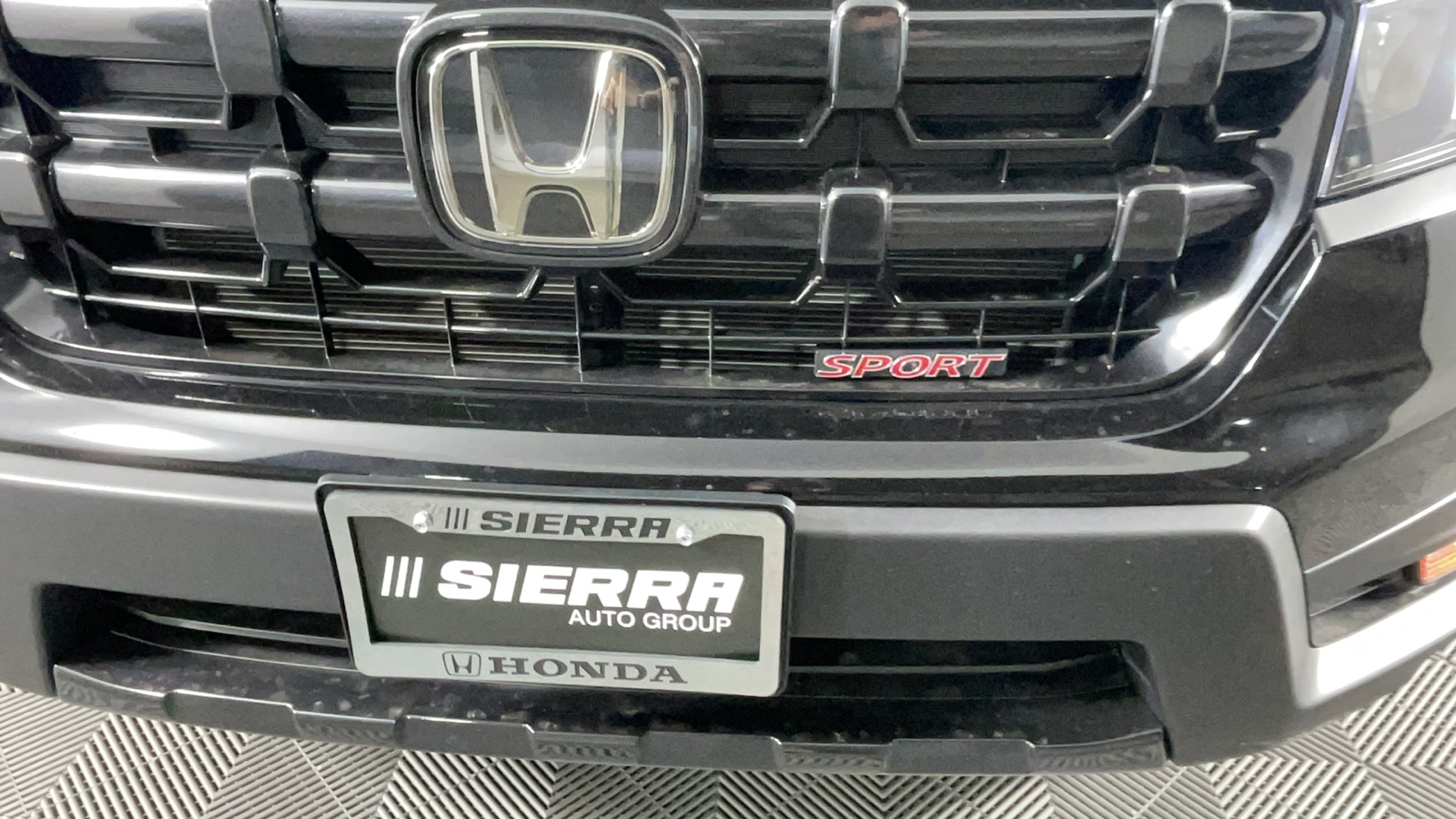 2024 Honda Ridgeline Sport 10