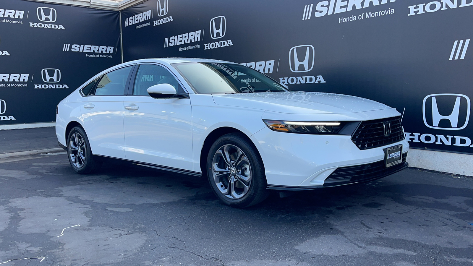 2024 Honda Accord Hybrid EX-L 1