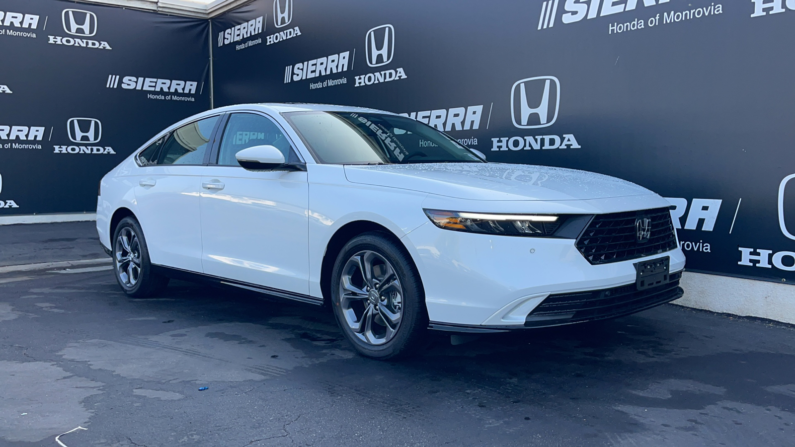 2024 Honda Accord Hybrid EX-L 1