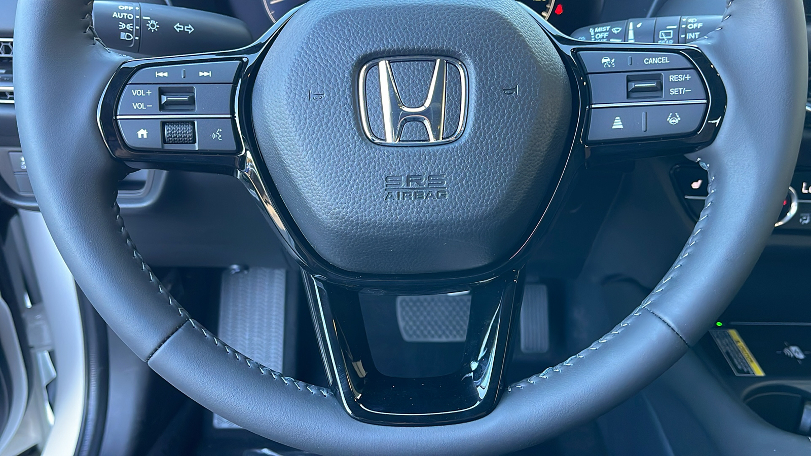 2024 Honda HR-V EX-L 24