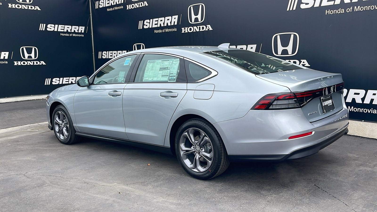 2024 Honda Accord Sedan EX 6