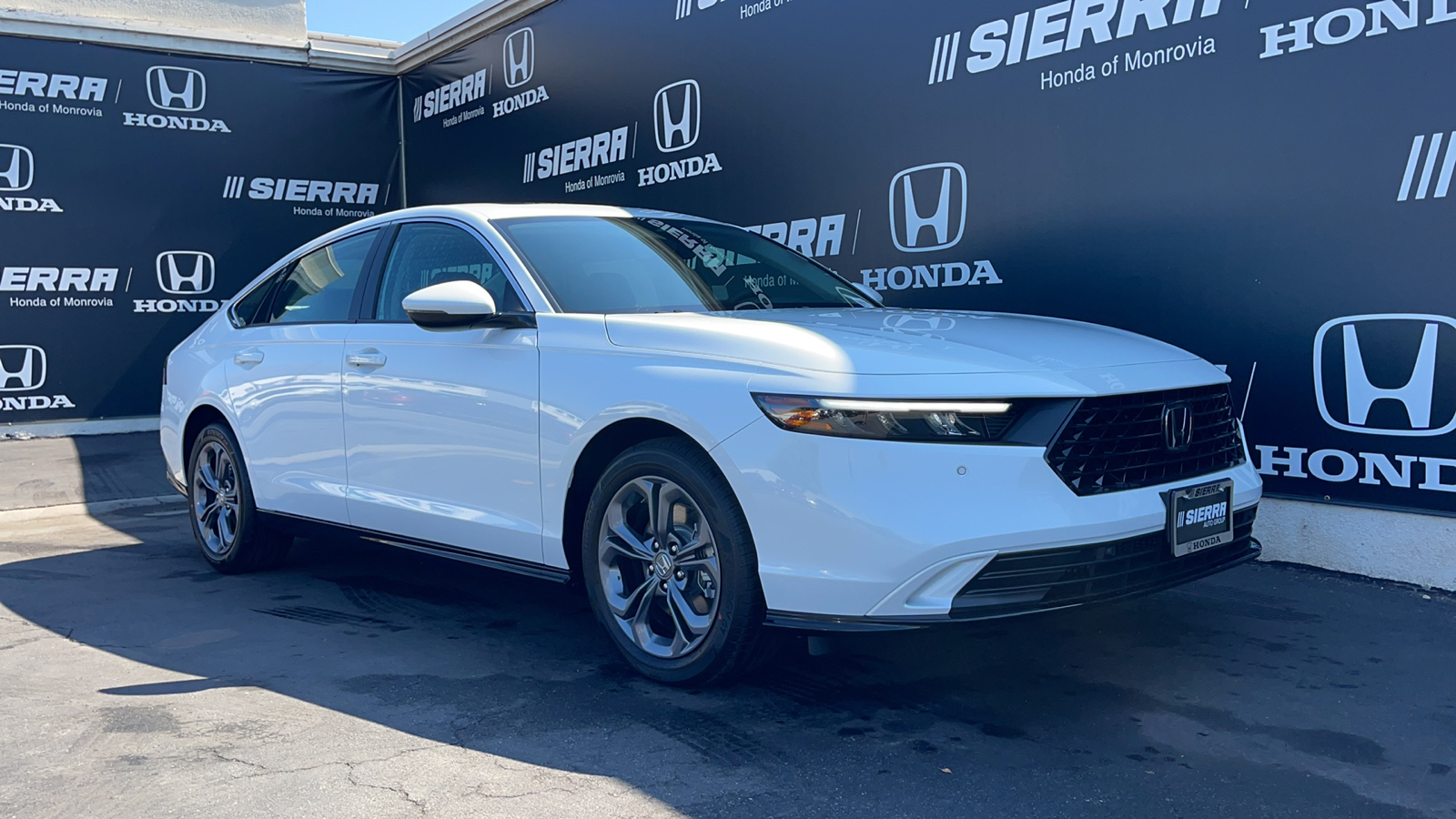 2024 Honda Accord Hybrid EX-L 1