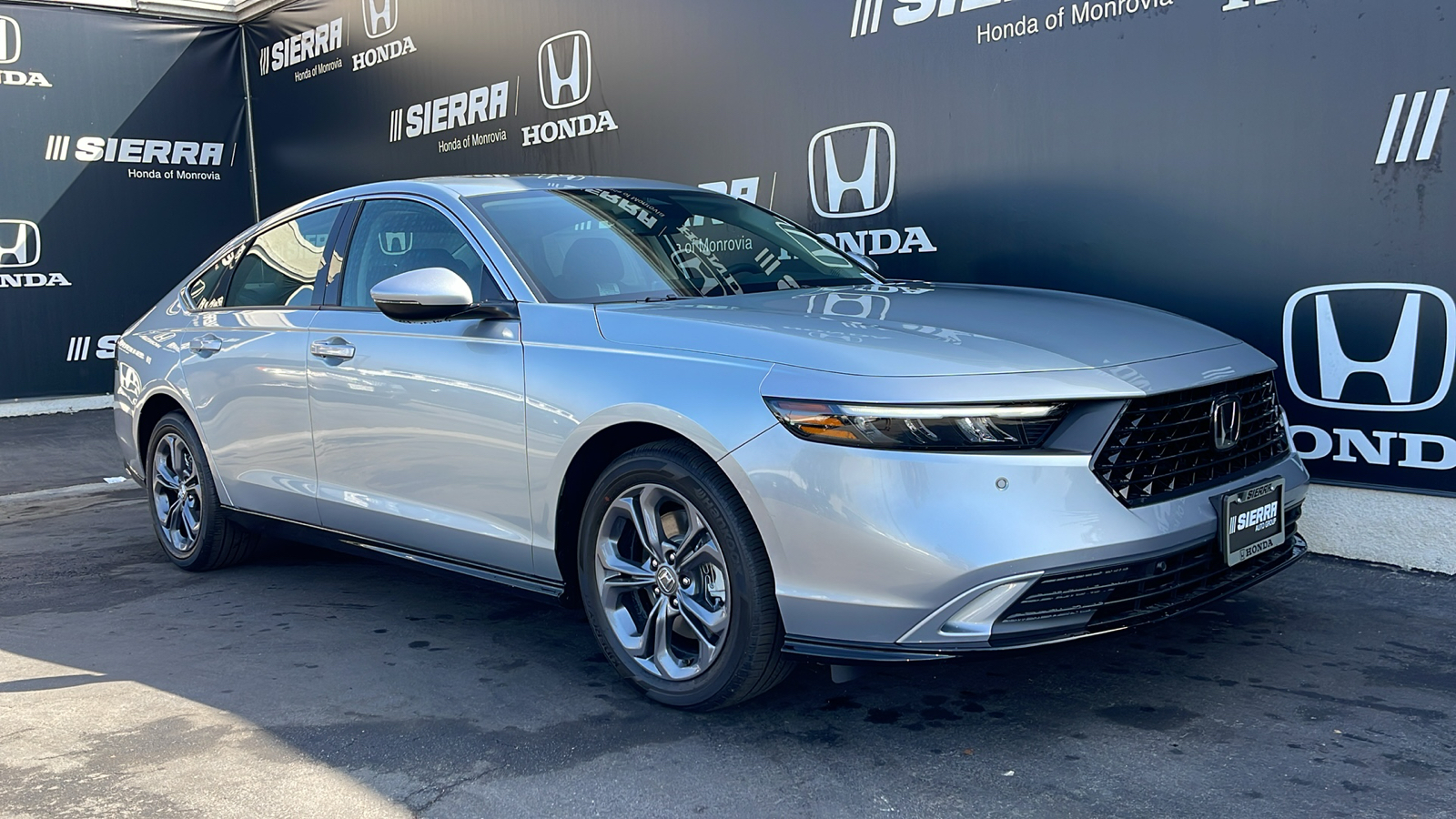 2024 Honda Accord Hybrid EX-L 1