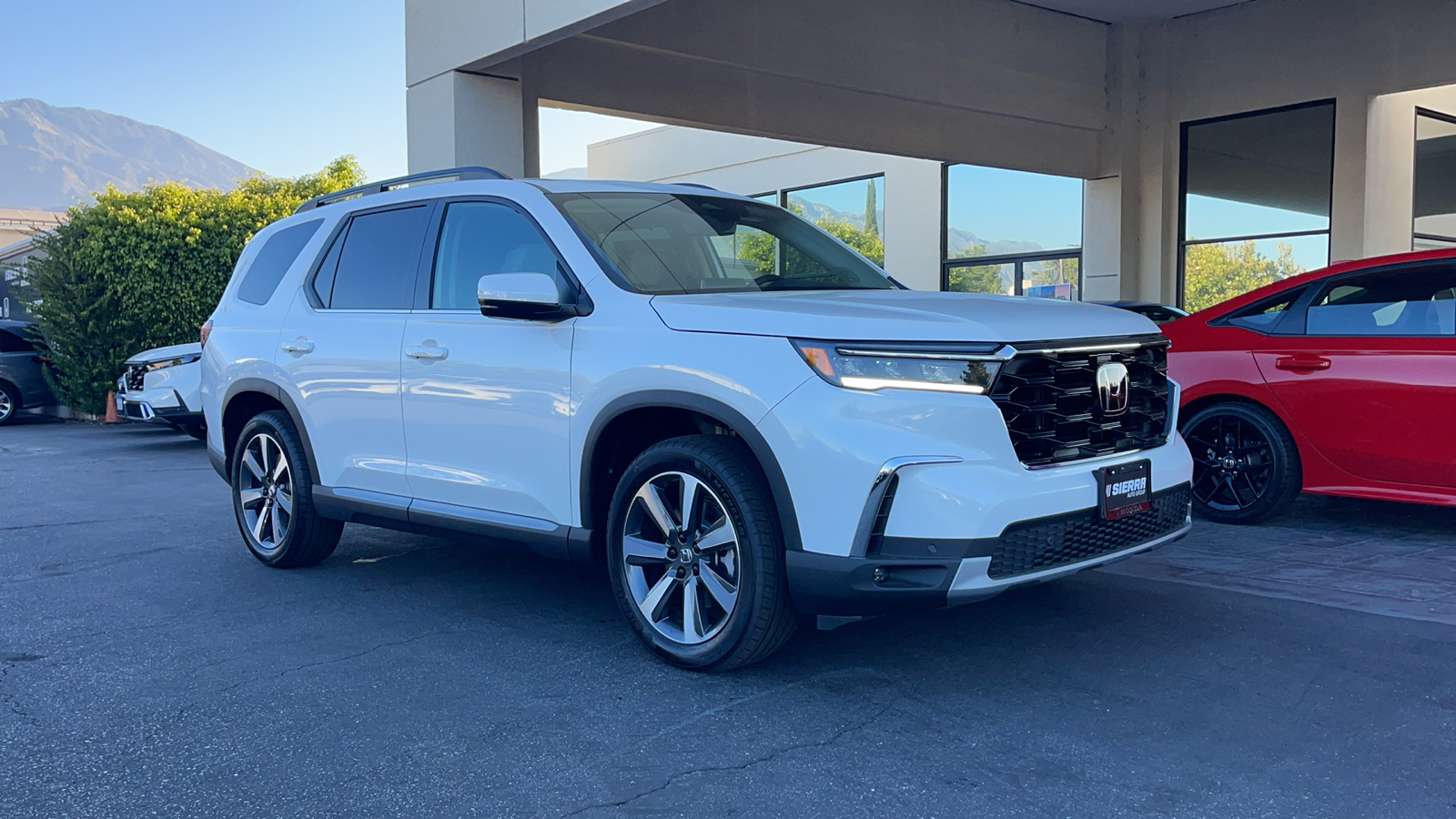 2025 Honda Pilot Touring 2