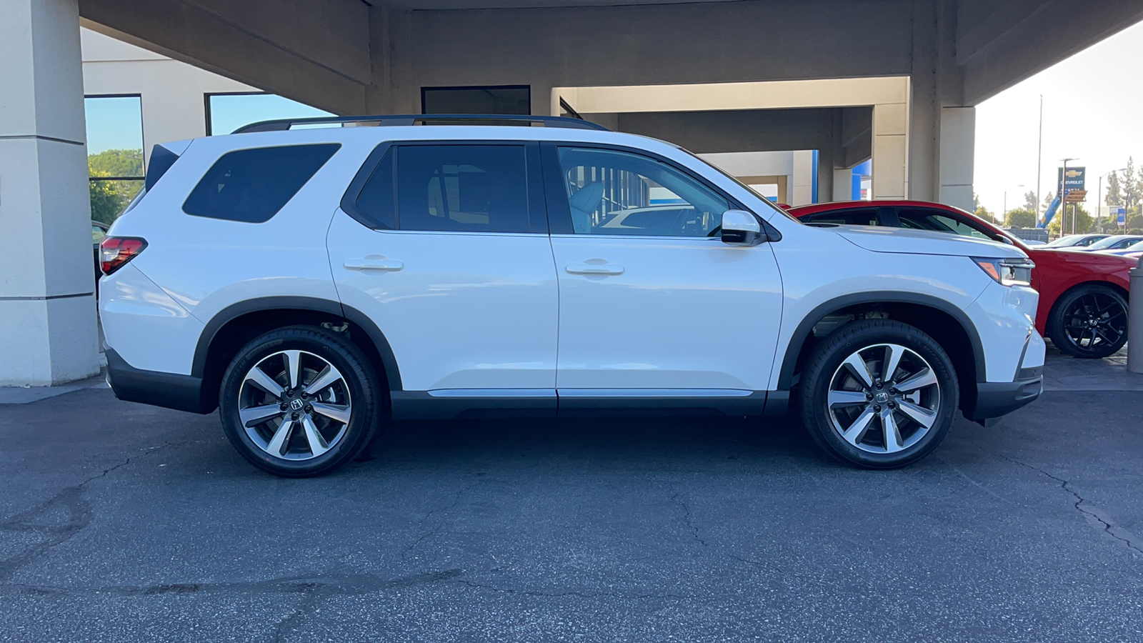 2025 Honda Pilot Touring 3