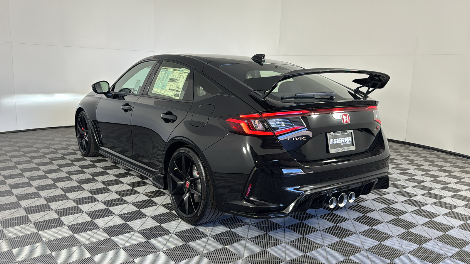 2025 Honda Civic Type R  7