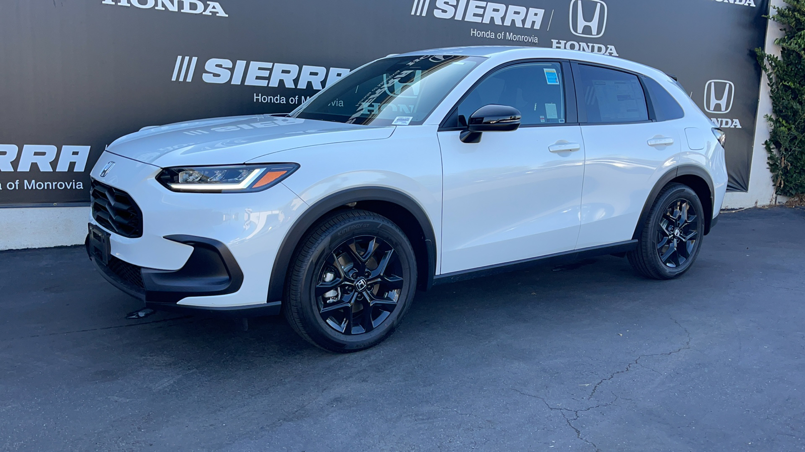 2025 Honda HR-V Sport 8