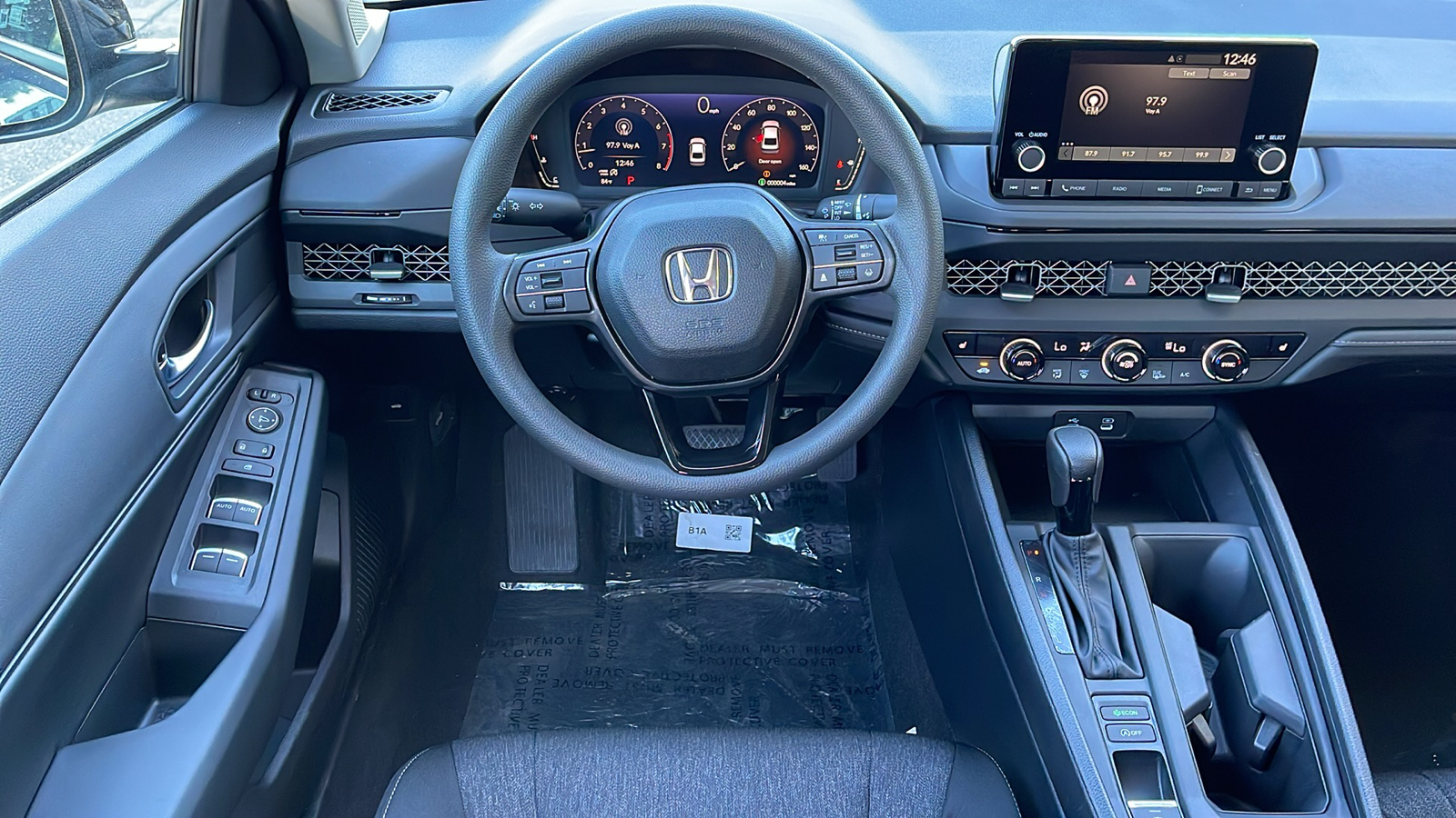 2025 Honda Accord Sedan SE 17