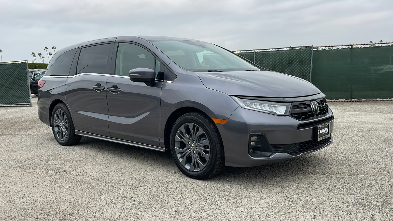 2025 Honda Odyssey Touring 1