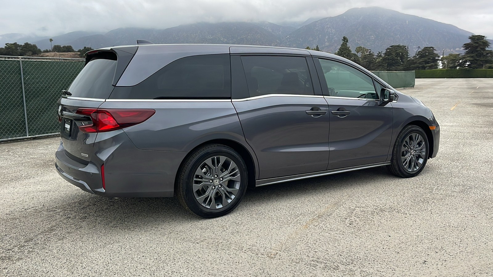 2025 Honda Odyssey Touring 4