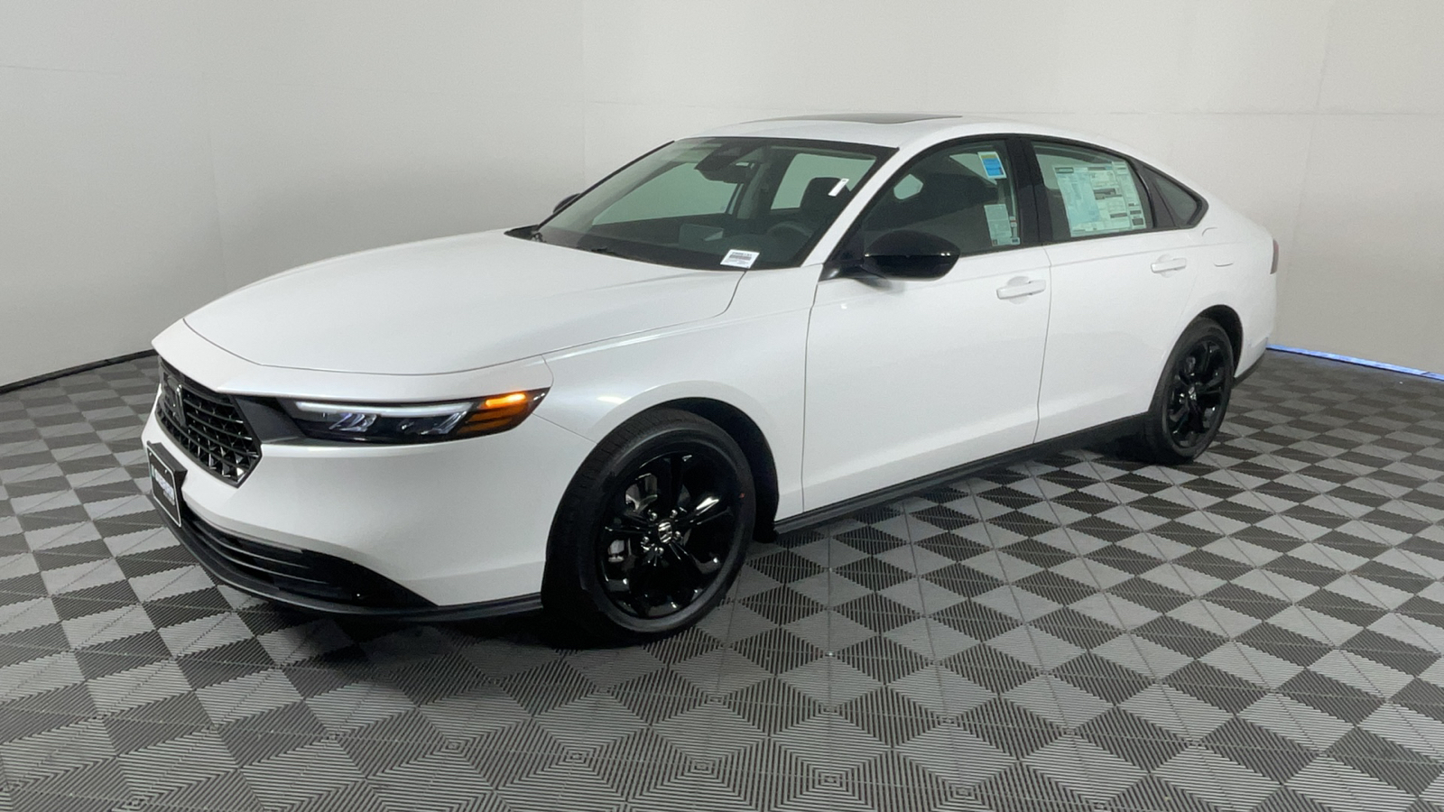 2025 Honda Accord Sedan SE 8