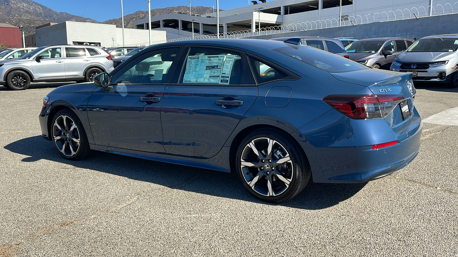 2025 Honda Civic Sedan Hybrid Sport Touring 6