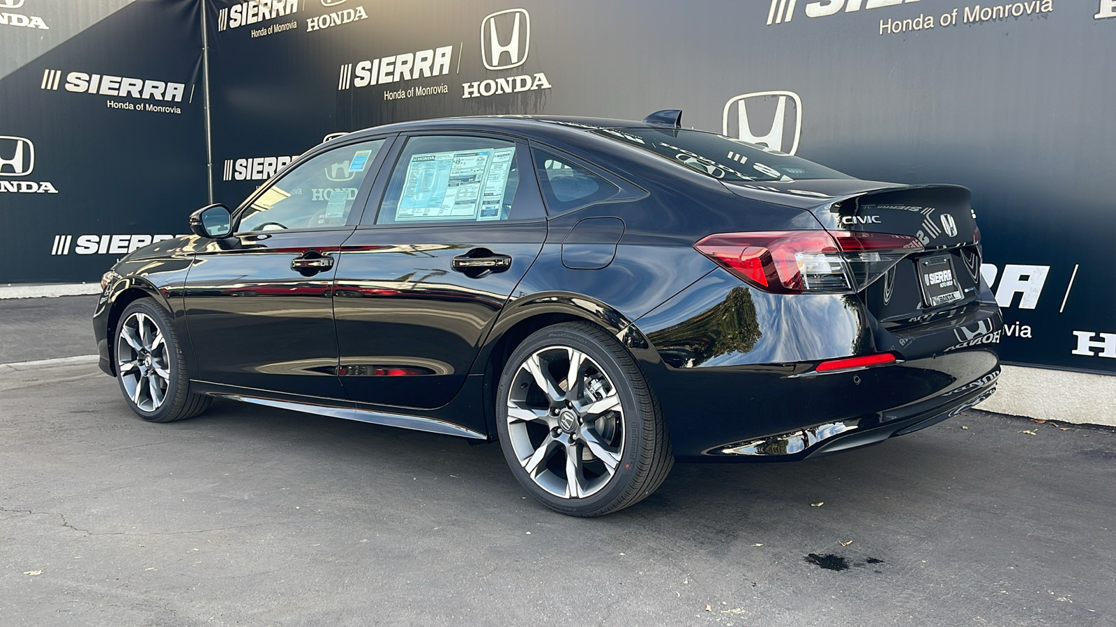 2025 Honda Civic Sedan Hybrid Sport Touring 6