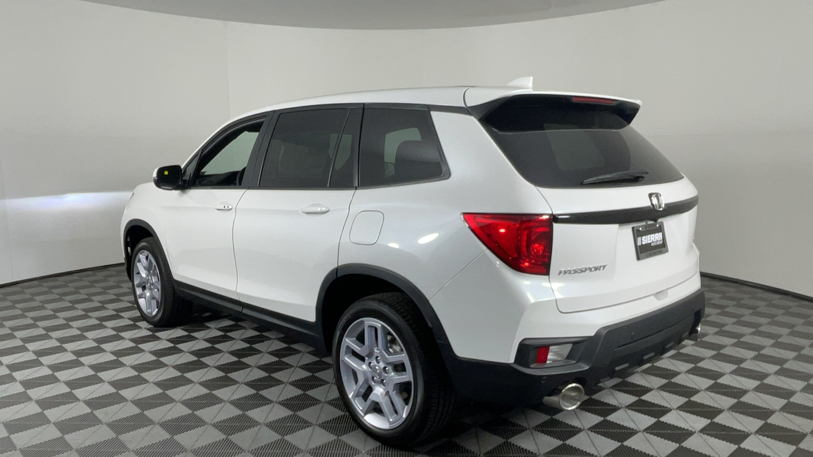 2025 Honda Passport EX-L 6