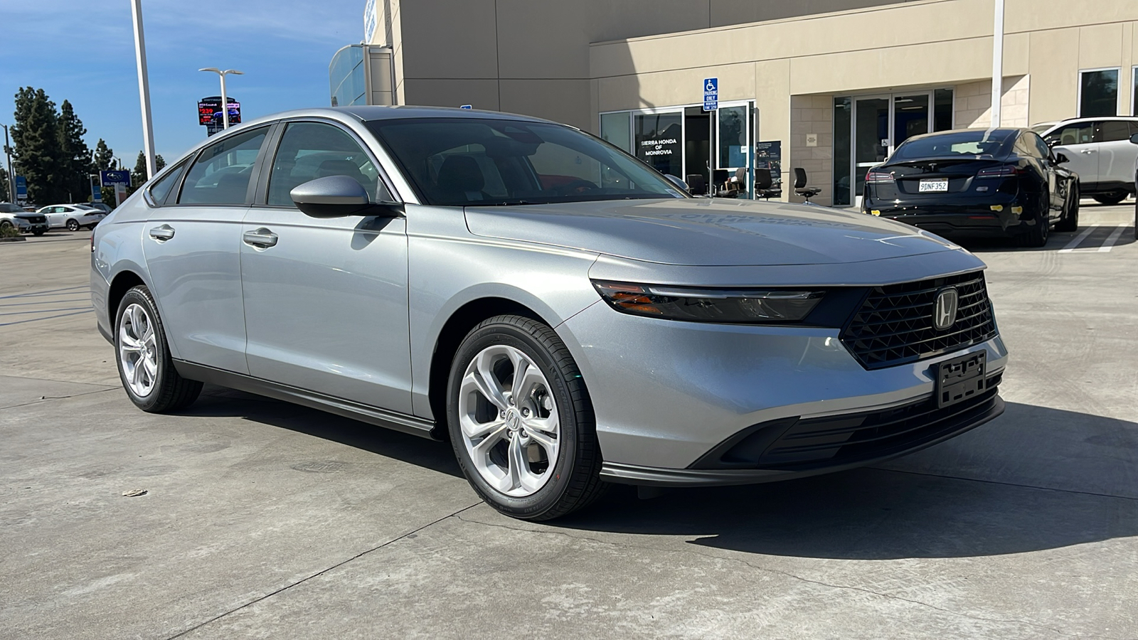 2025 Honda Accord Sedan LX 2