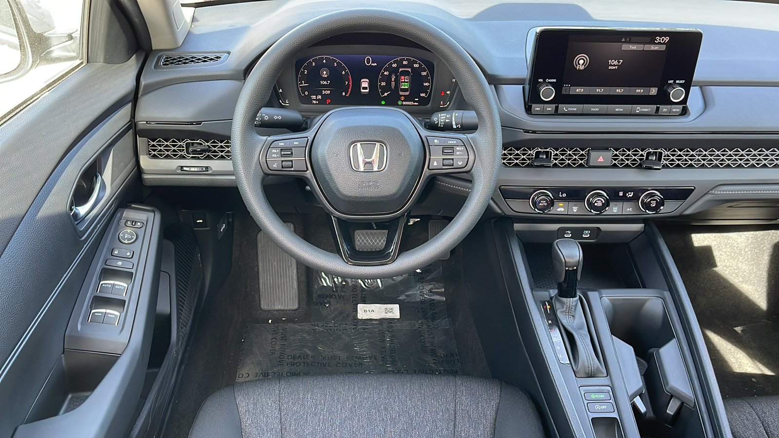 2025 Honda Accord Sedan LX 18