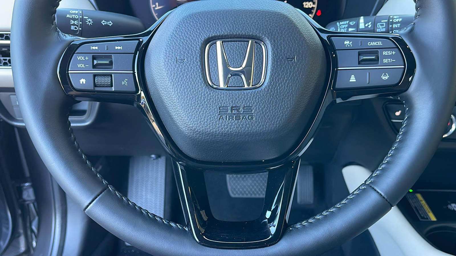 2025 Honda HR-V EX-L 24