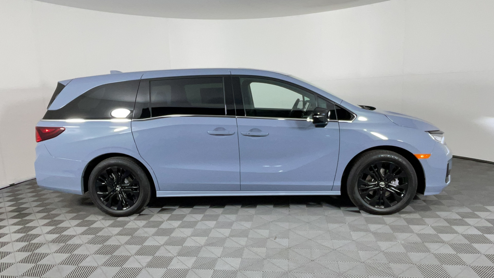 2025 Honda Odyssey Sport-L 3