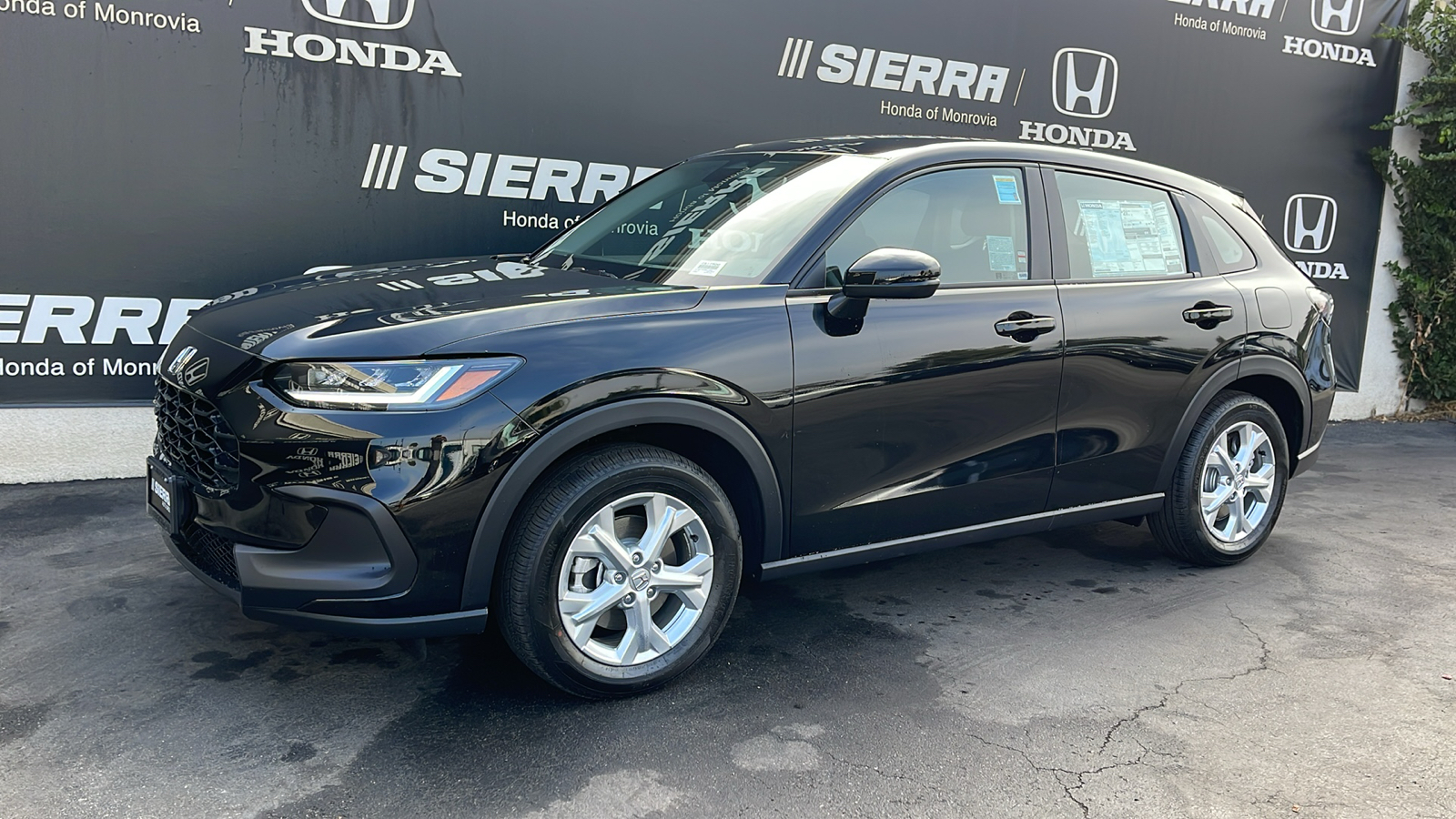 2025 Honda HR-V LX 8