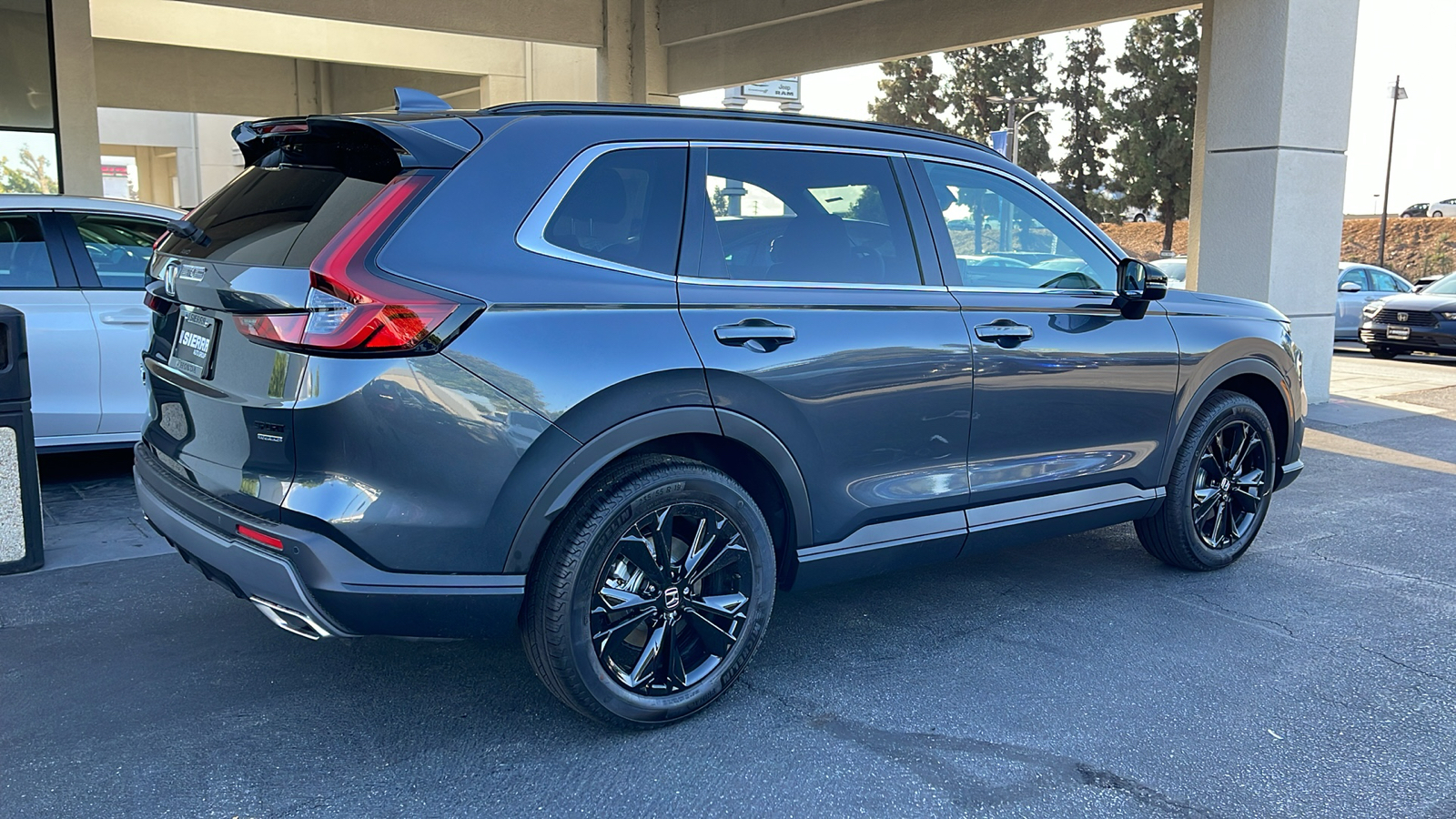 2025 Honda CR-V Hybrid Sport Touring 4