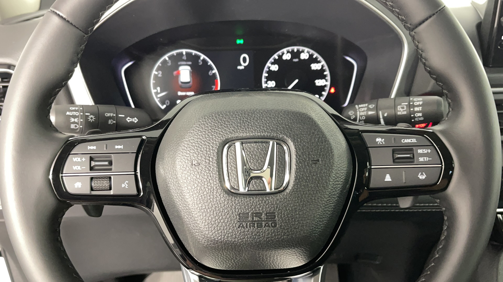 2025 Honda Pilot Touring 25