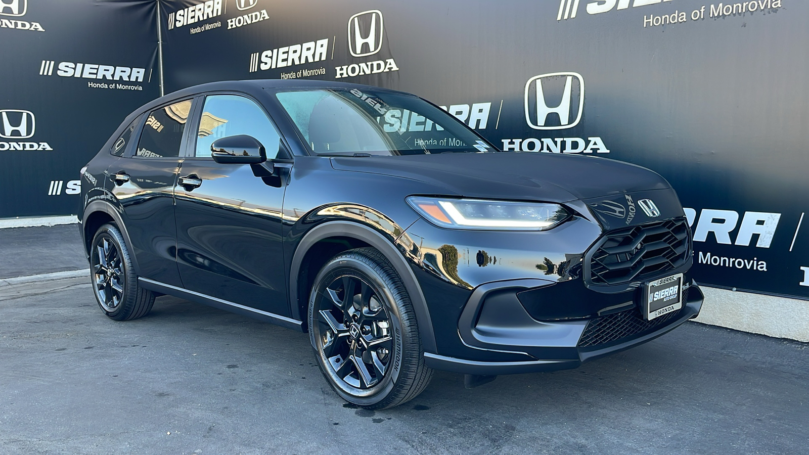 2025 Honda HR-V Sport 2