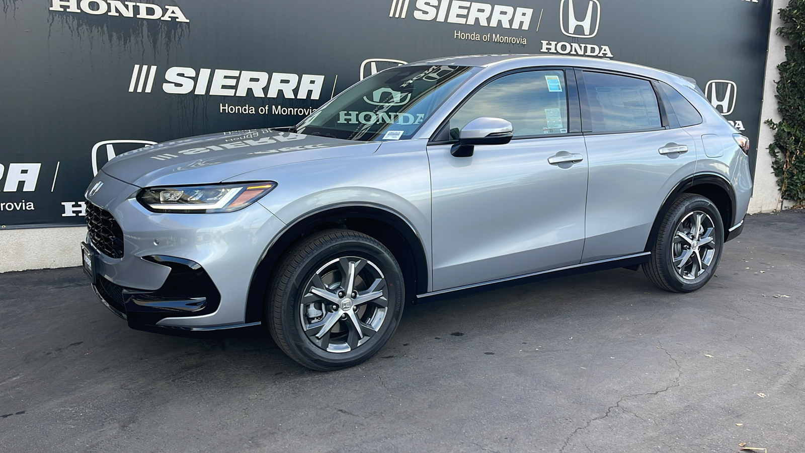 2025 Honda HR-V EX-L 8