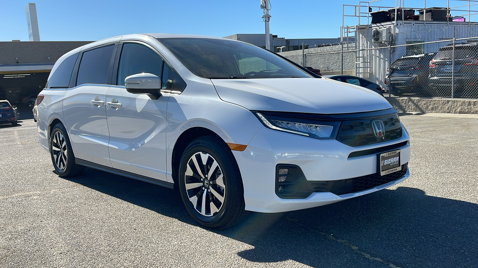 2025 Honda Odyssey EX-L 2