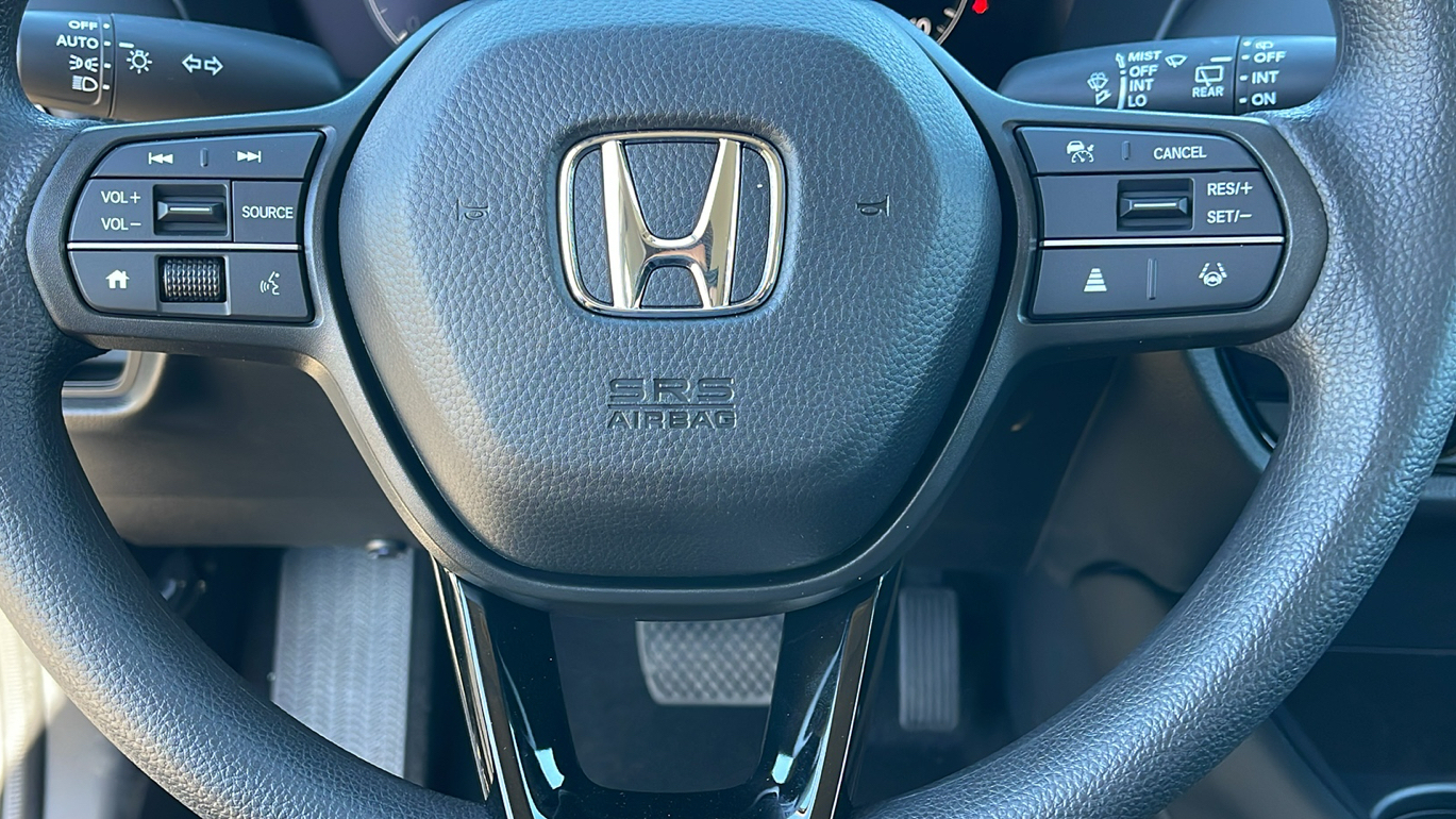 2025 Honda HR-V LX 24