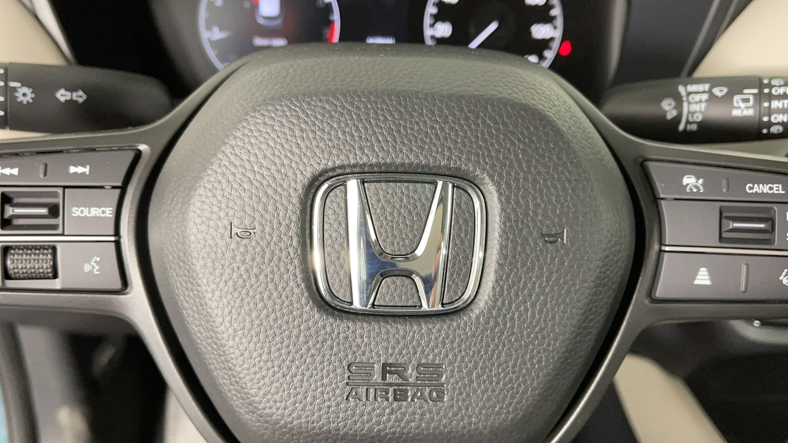 2025 Honda HR-V LX 27