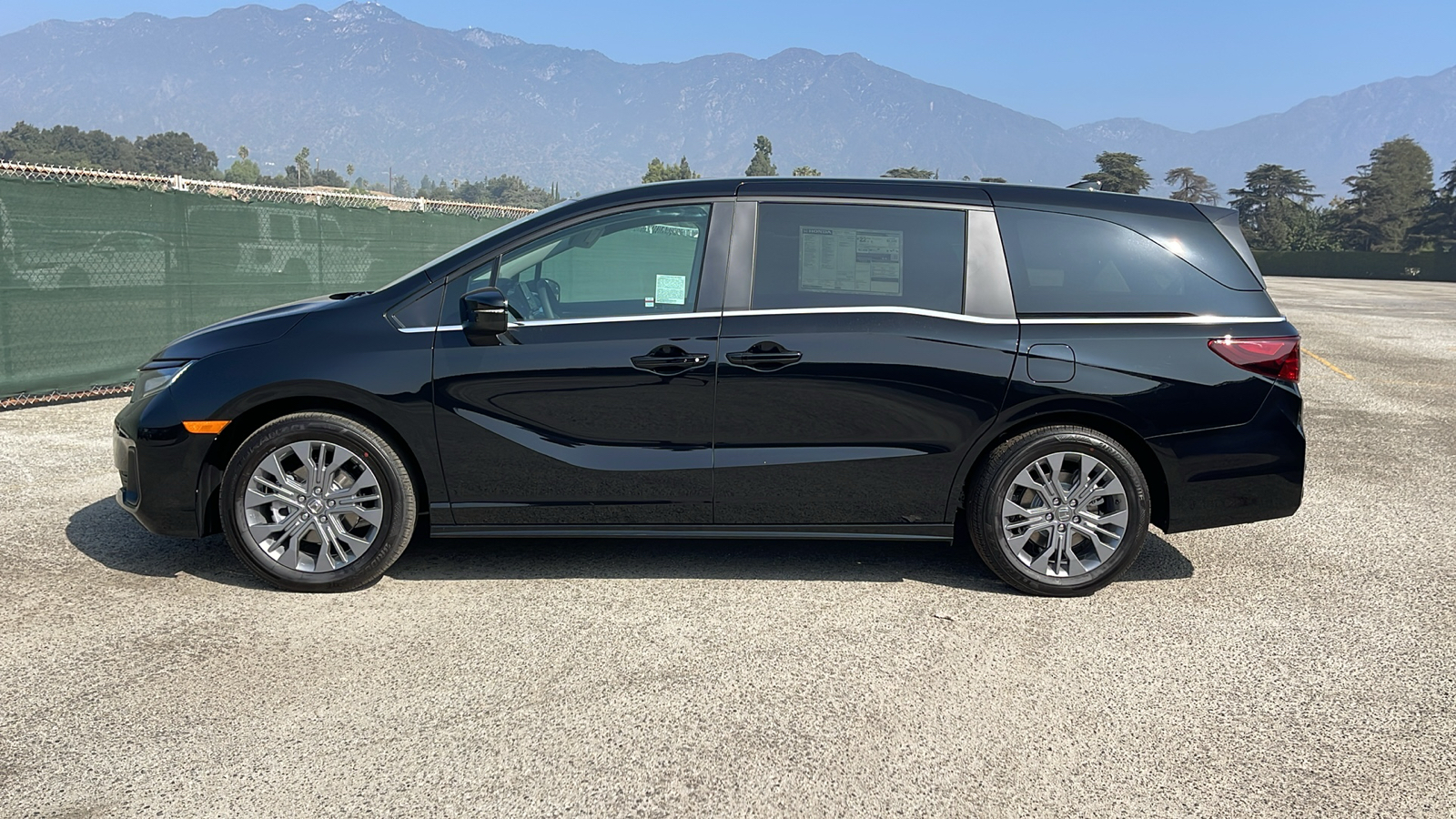 2025 Honda Odyssey Touring 7