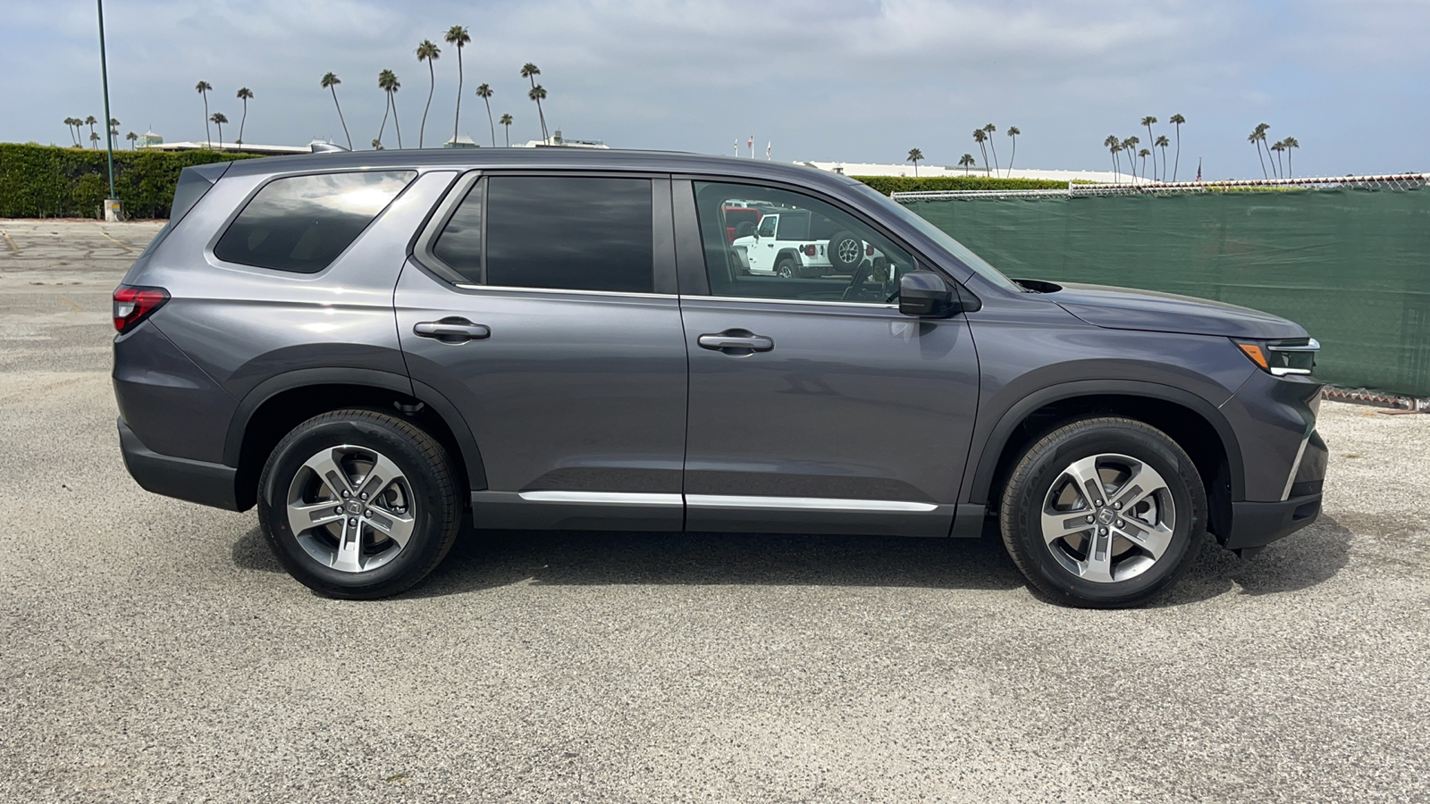 2025 Honda Pilot EX-L 3