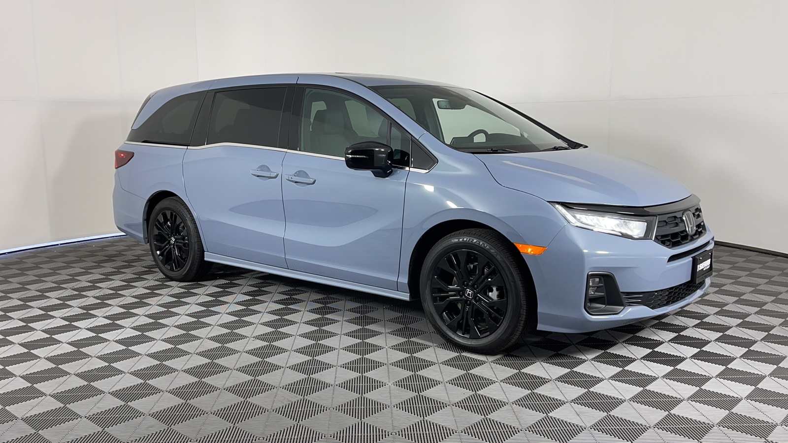 2025 Honda Odyssey Sport-L 2