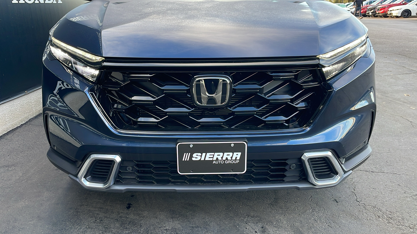 2025 Honda CR-V Hybrid Sport Touring 10