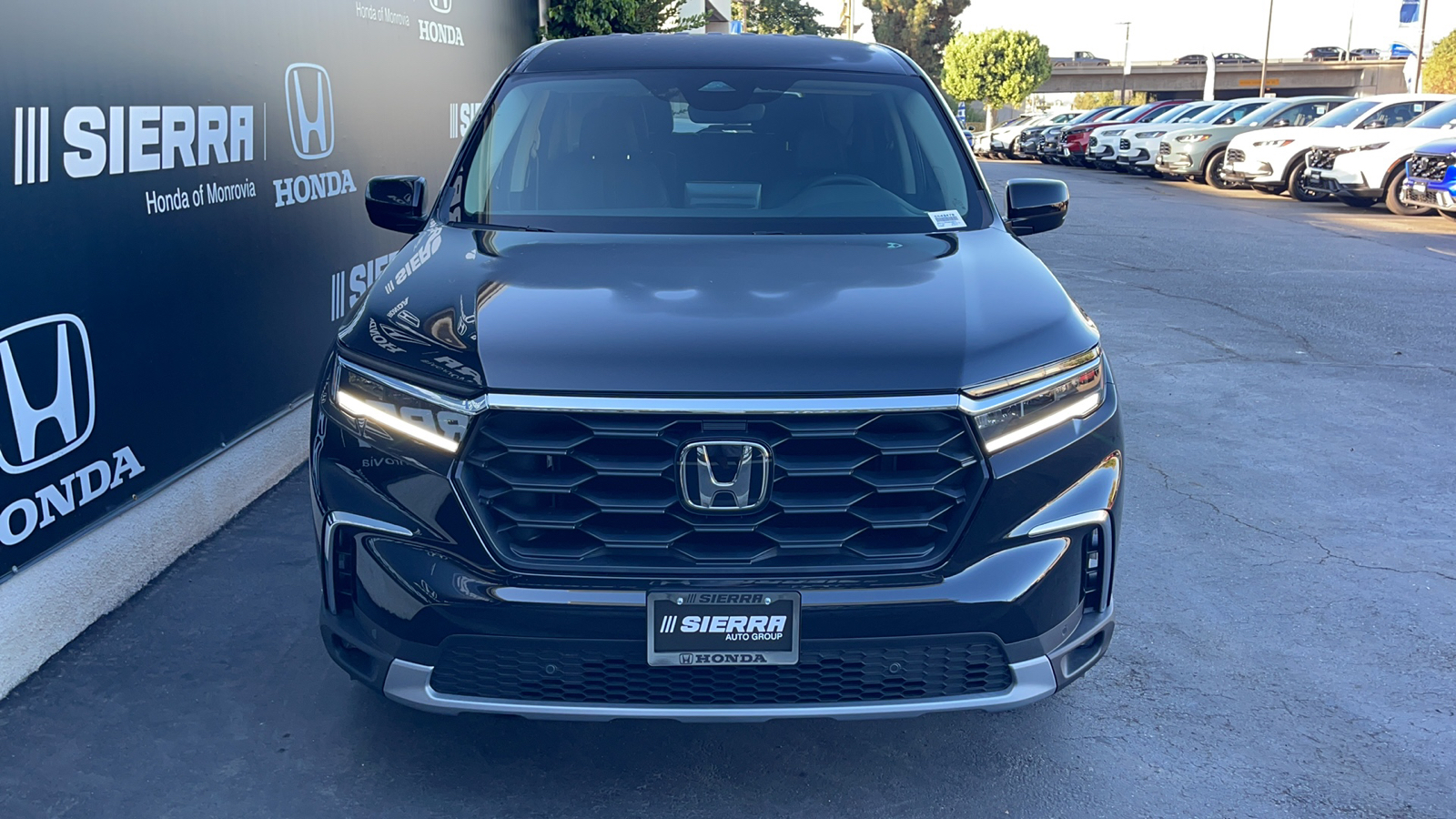 2025 Honda Pilot EX-L 9