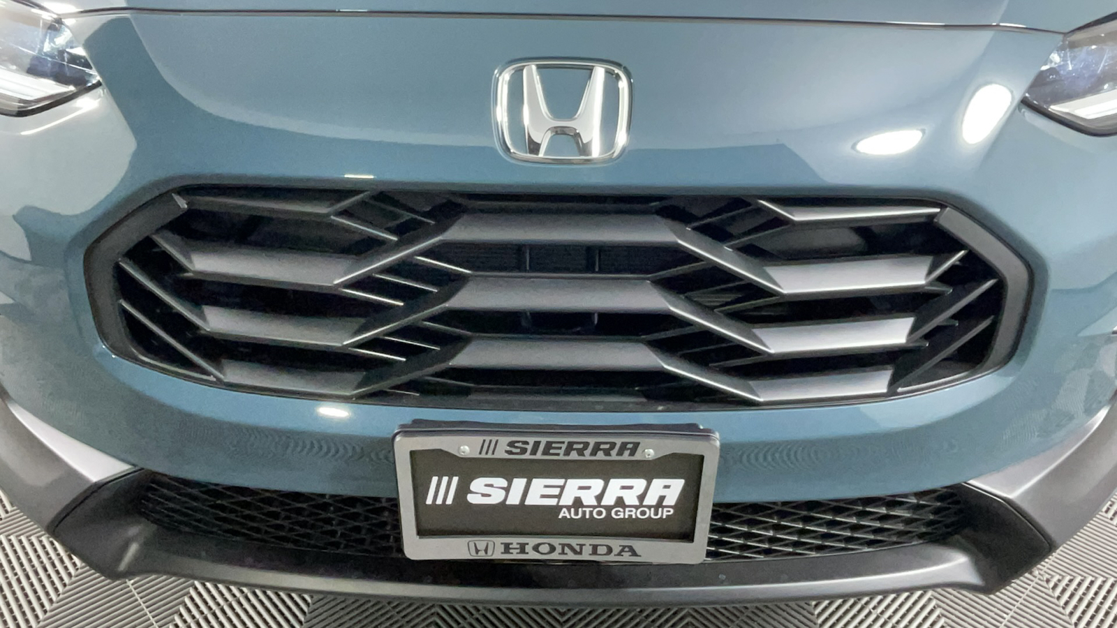 2025 Honda HR-V Sport 10