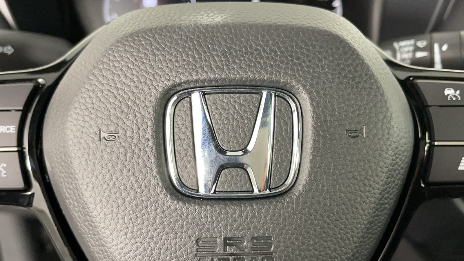 2025 Honda HR-V Sport 27