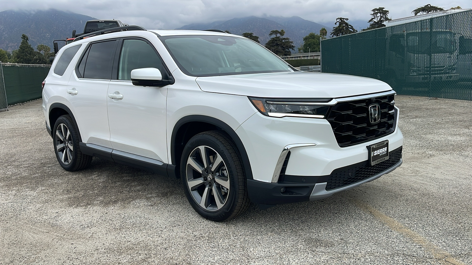 2025 Honda Pilot Elite 1