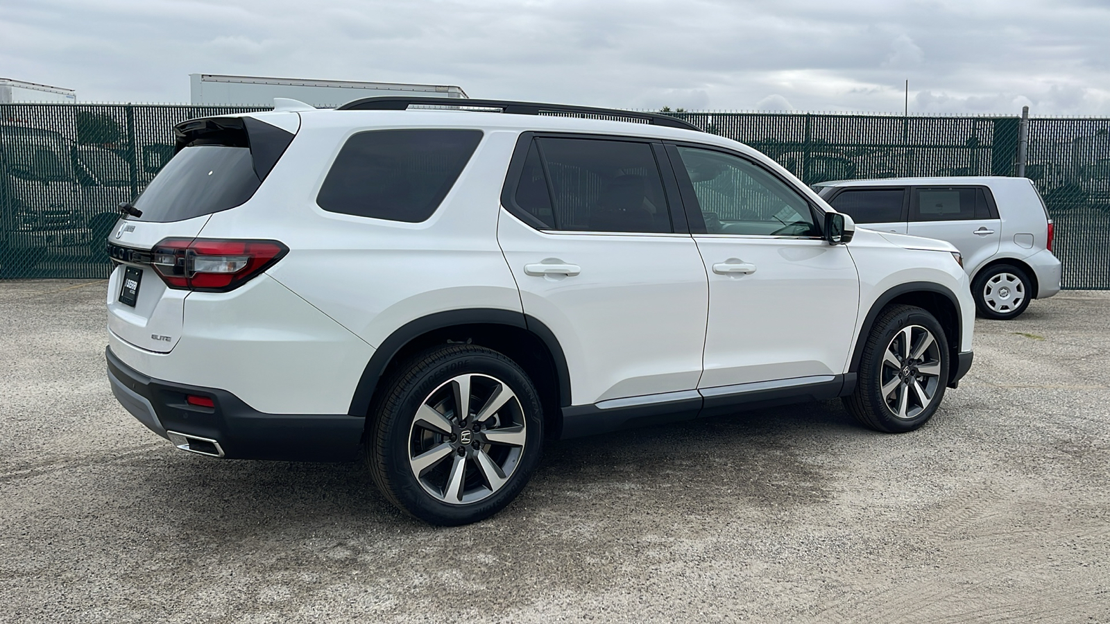 2025 Honda Pilot Elite 4