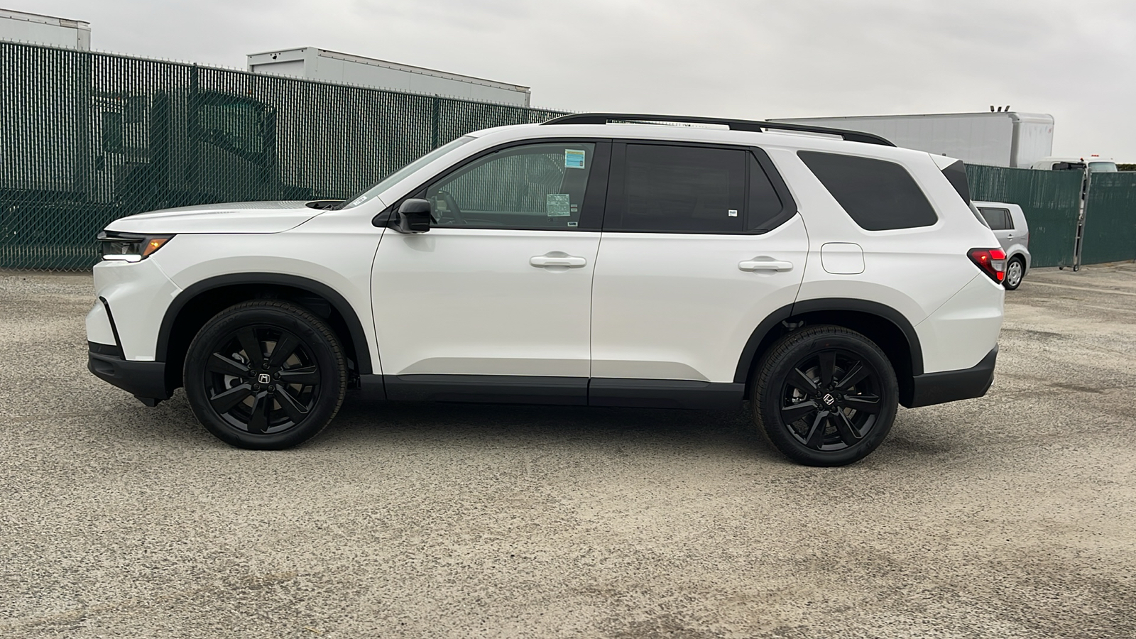 2025 Honda Pilot Black Edition 7