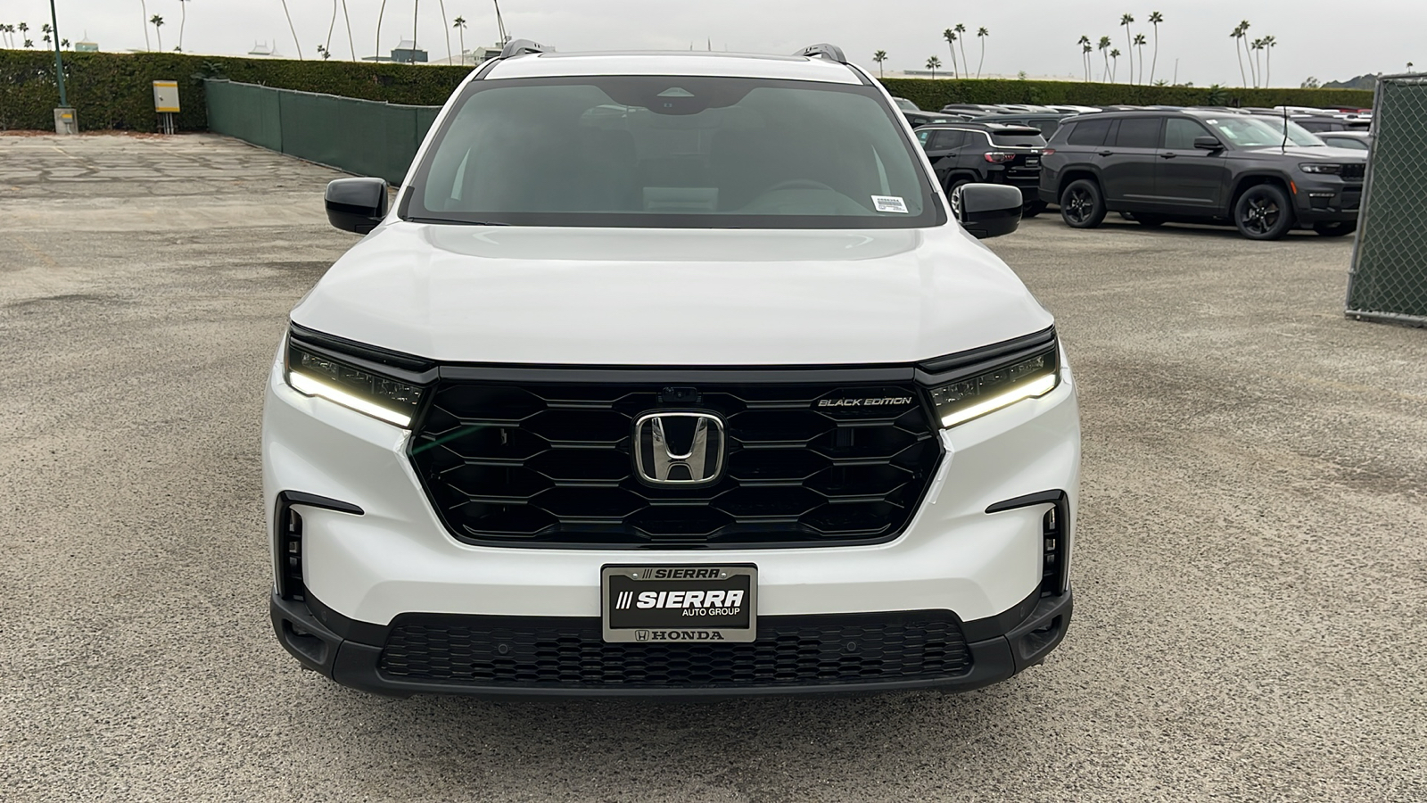 2025 Honda Pilot Black Edition 9