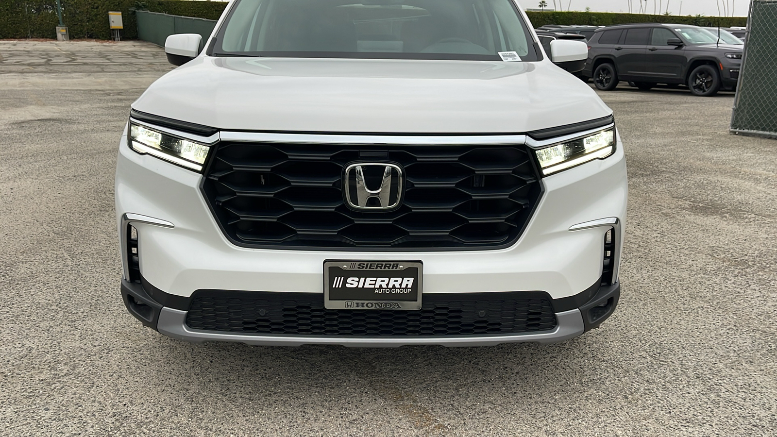 2025 Honda Pilot EX-L 10