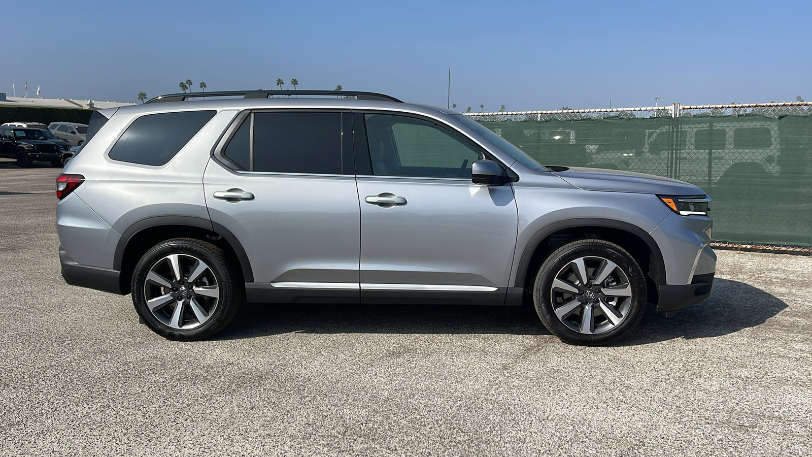 2025 Honda Pilot Touring 3