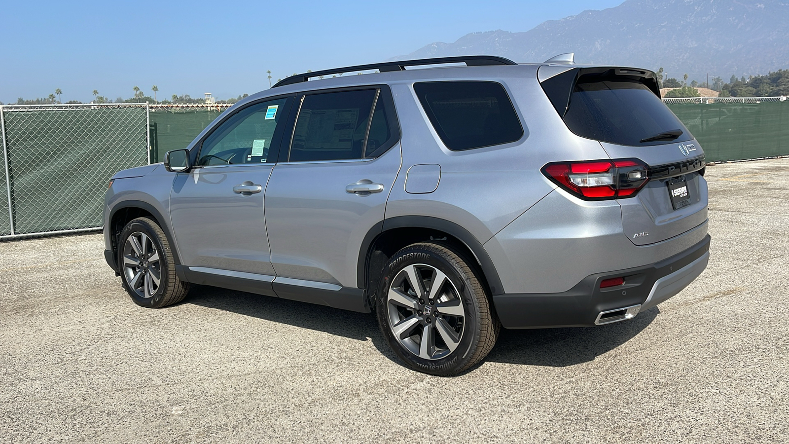 2025 Honda Pilot Touring 6