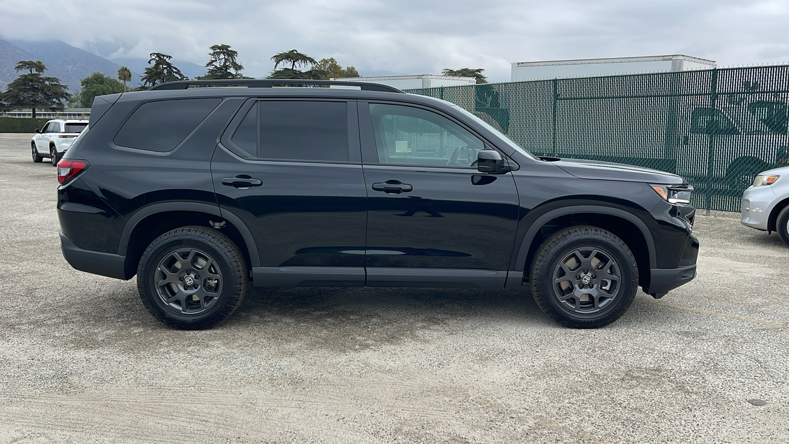 2025 Honda Pilot TrailSport 3