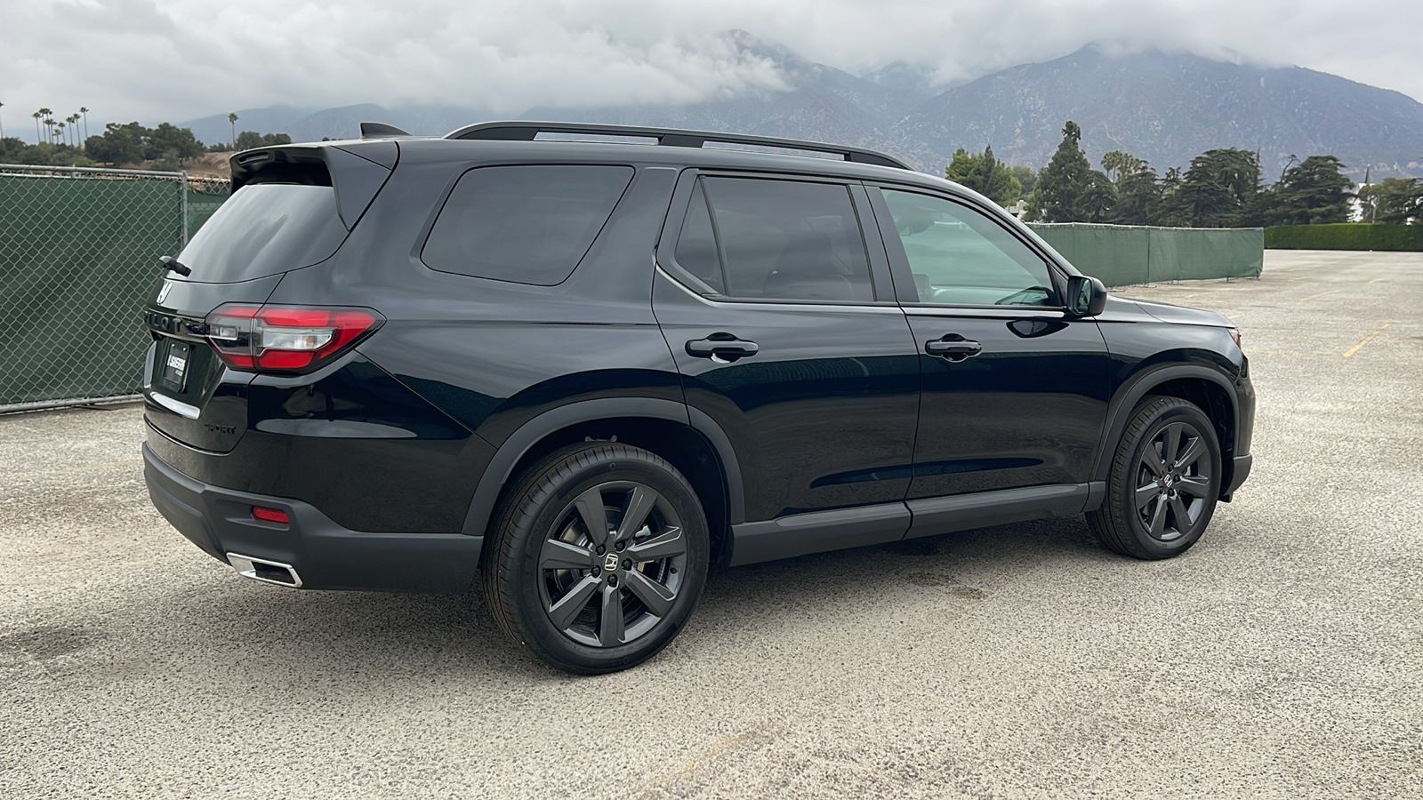 2025 Honda Pilot Sport 4