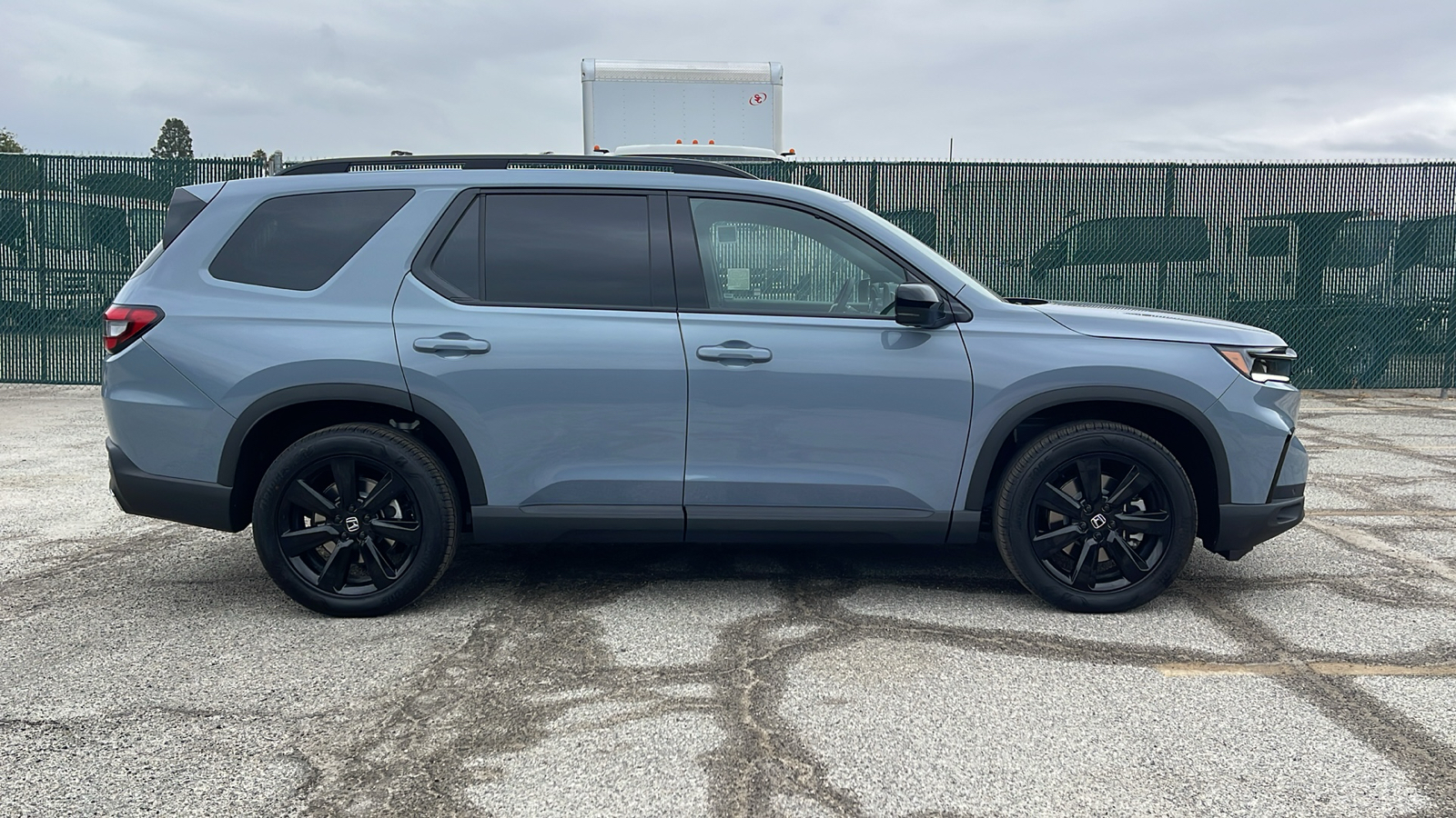 2025 Honda Pilot Black Edition 3