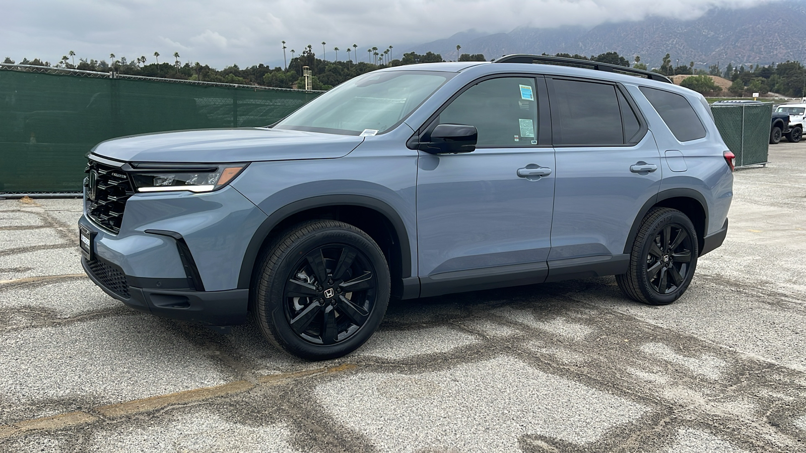 2025 Honda Pilot Black Edition 8