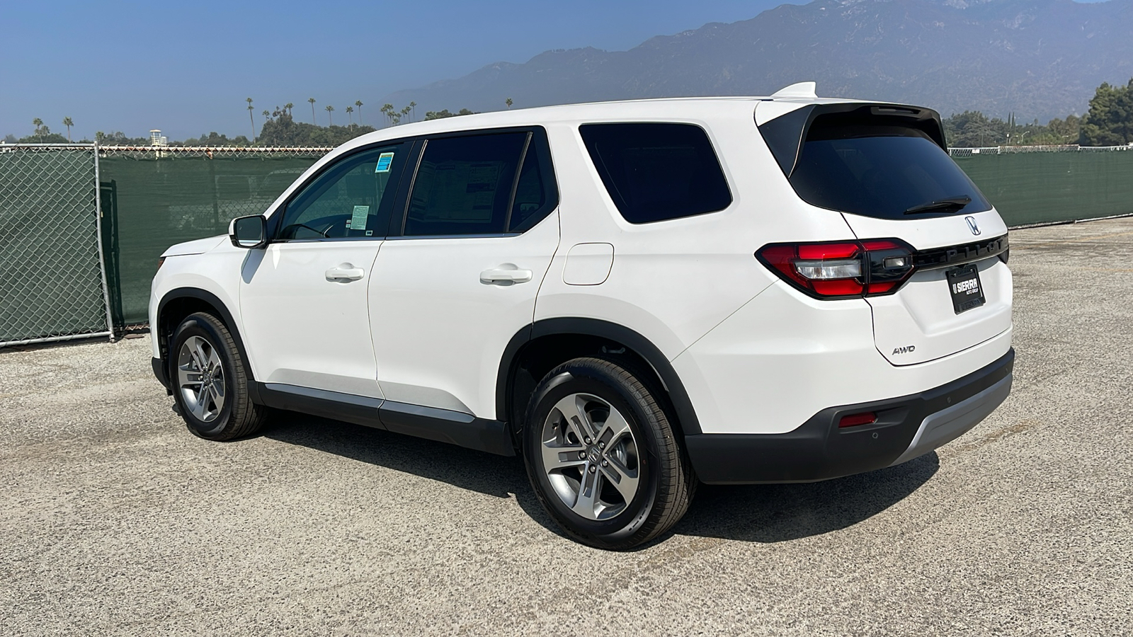 2025 Honda Pilot EX-L 6